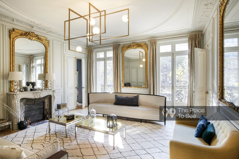 Chic et luxueux appartement parisien, belle lumière