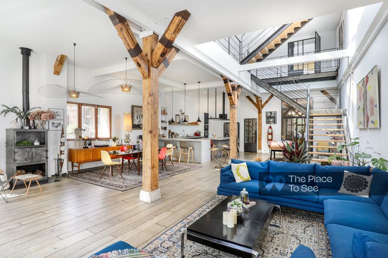 Loft industriel contemporain et design