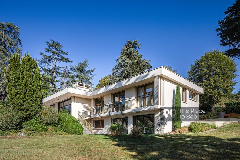 Très belle maison d'architecte de 1965 rénovée avec piscine