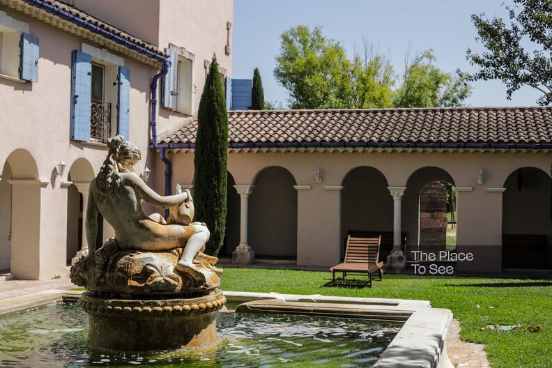 Hacienda ambiances du monde avec piscine