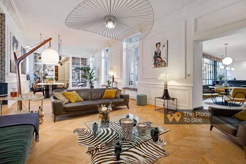 Exceptional contemporary apartment in the center of Lyon