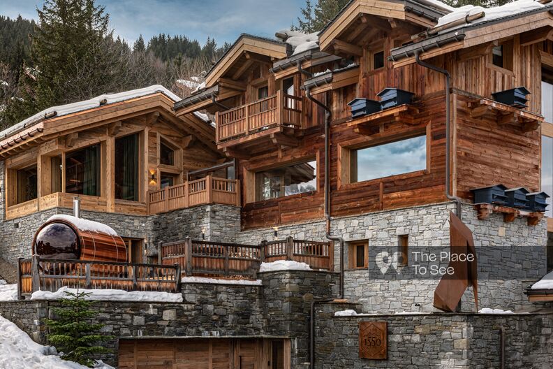 Exceptional designer contemporary chalet