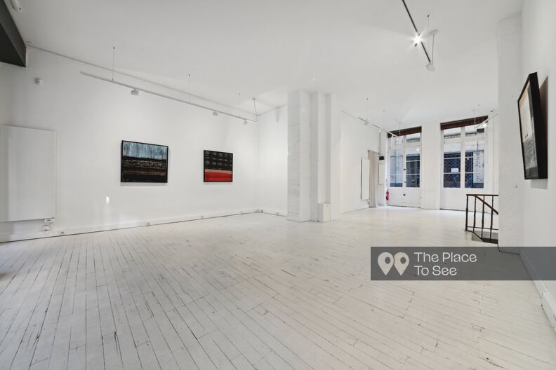 Gallery for events or pop-up store with street window