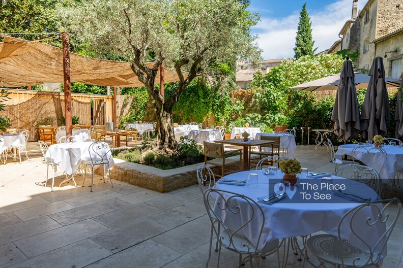 Cozy Provencal nest in the heart of the Luberon