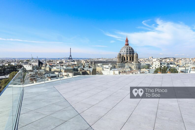 Salle du conseil et rooftop avec vue imprenable sur tout Paris